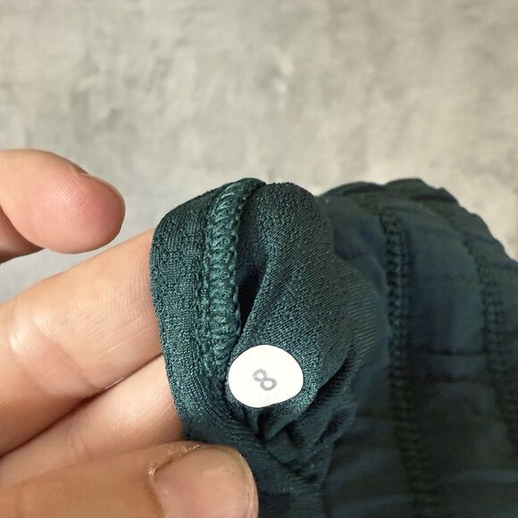 Lululemon Hotty Hot Lined Shorts Womens Size 8 Green Workout Run Gym Athletic - Picture 4 of 8